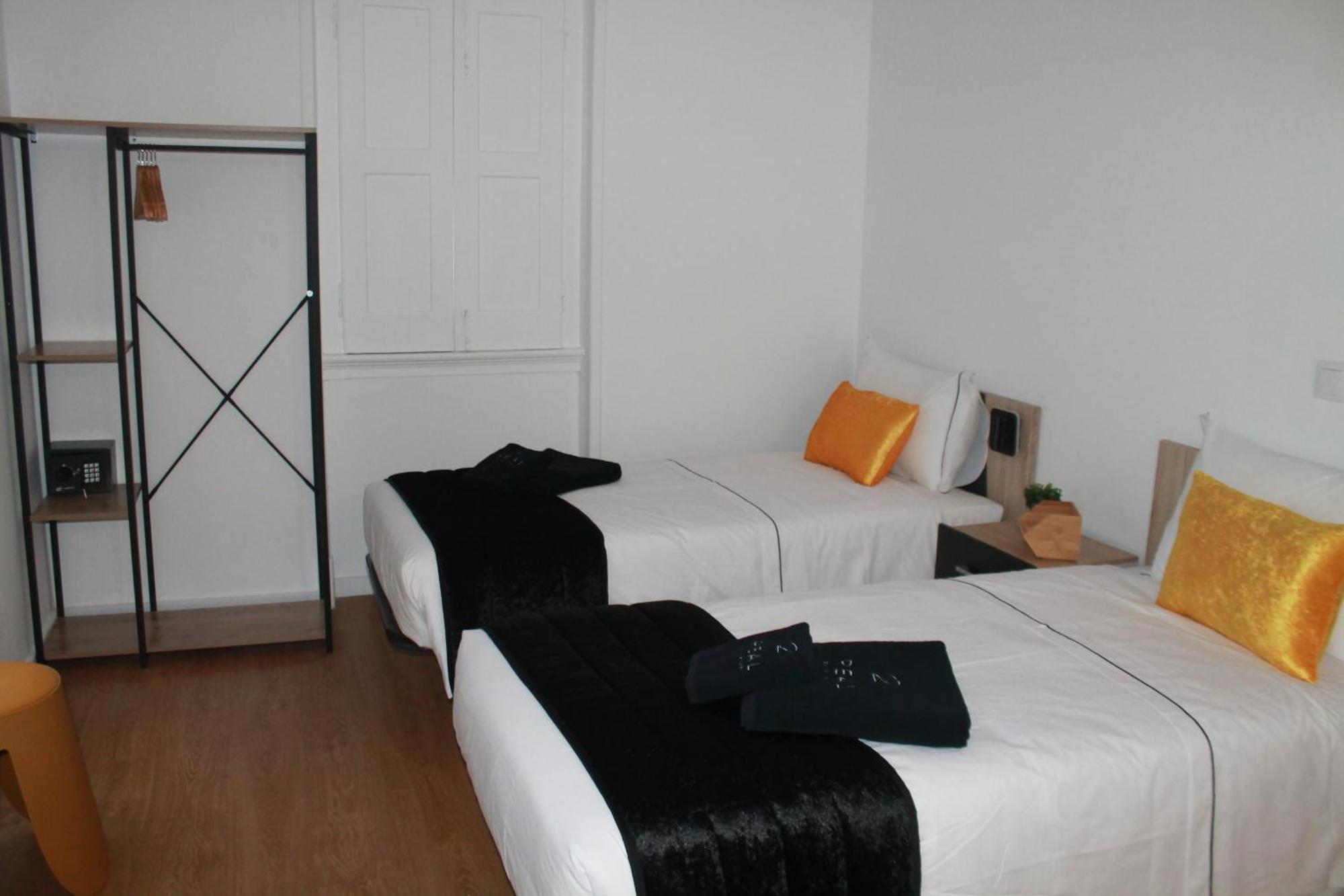 Real Guest House Costa da Caparica Exterior photo