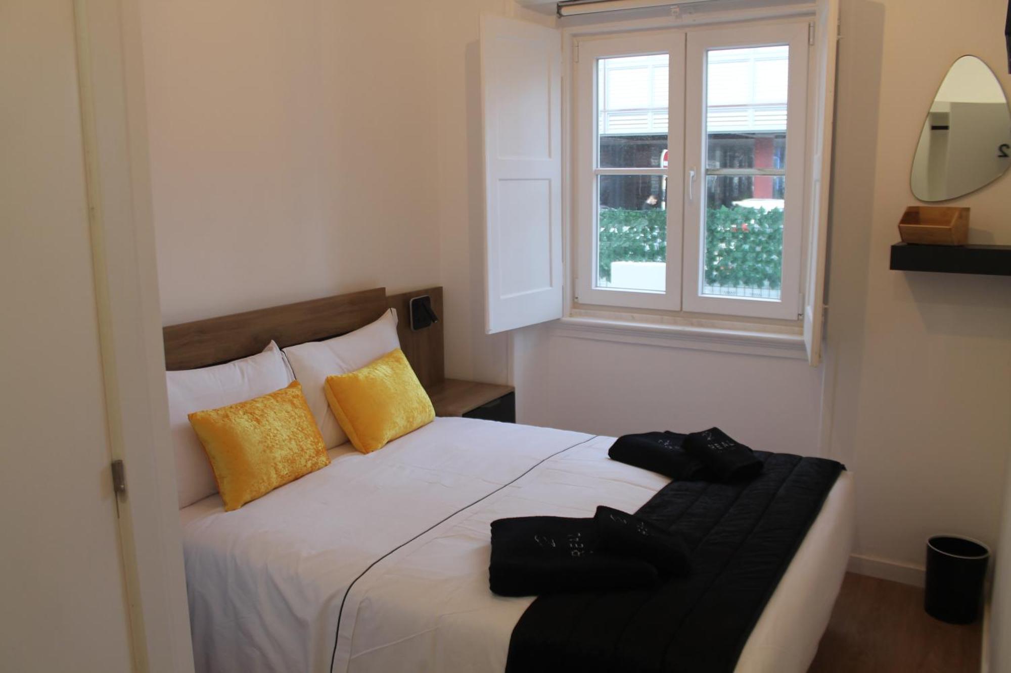Real Guest House Costa da Caparica Exterior photo