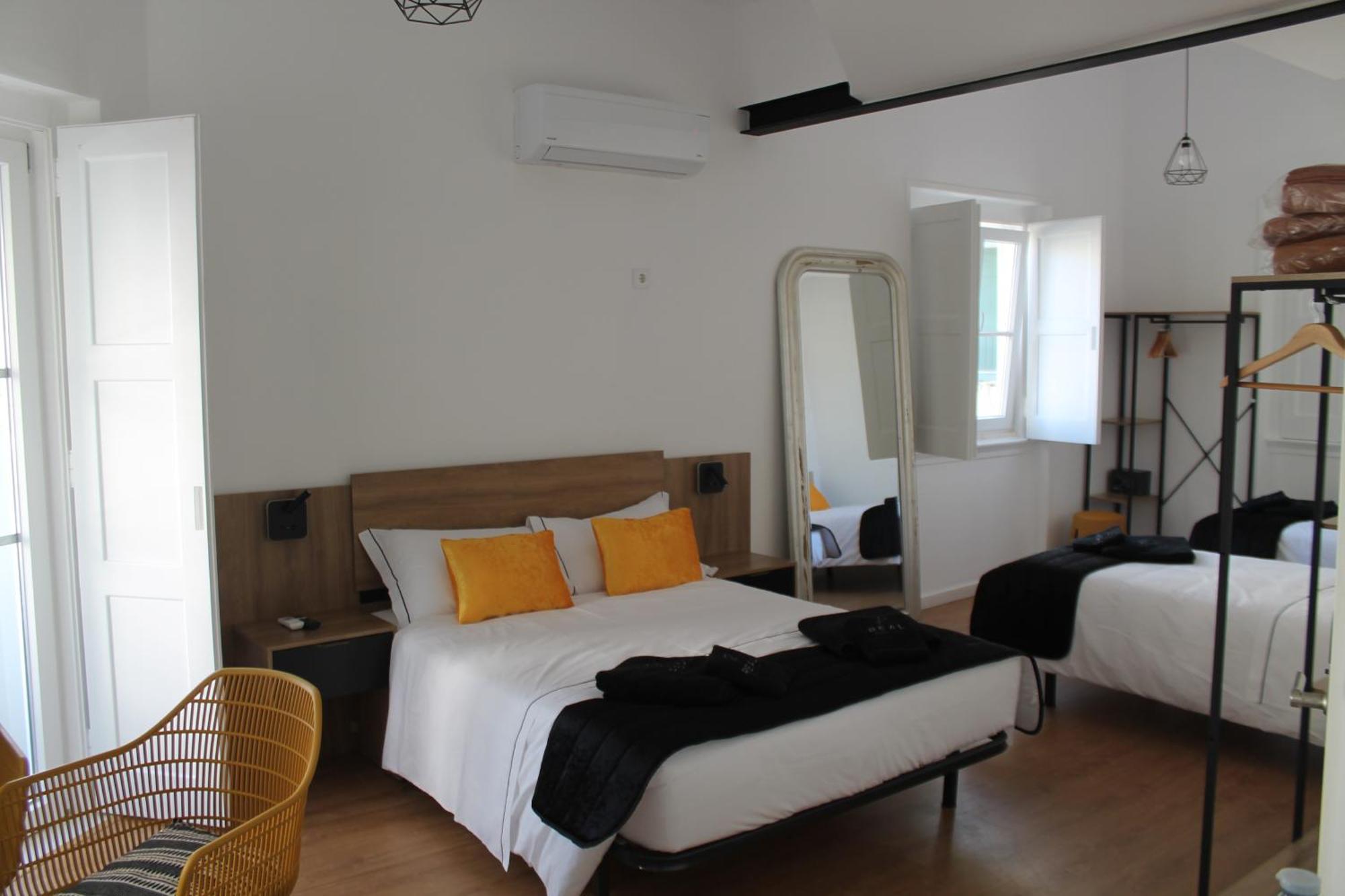 Real Guest House Costa da Caparica Exterior photo